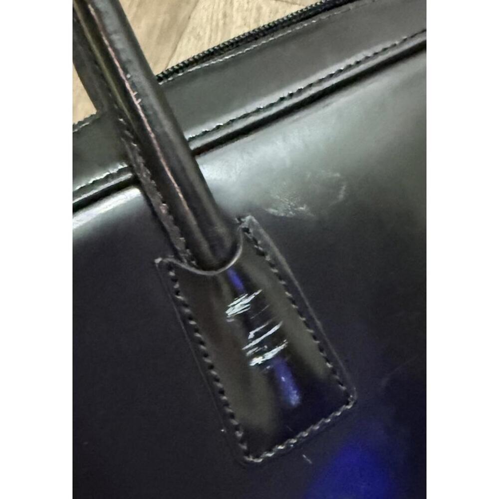 Jones New York Leather Vintage Full Zip 12 By 6  Patent Leather Under Arm Bag - Picture 7 of 8